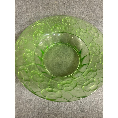 1 - AN ART DECO 1930’s PRESSED GREEN GLASS POSY DISH TOWERING FIGURE OF LADY HOLDING FLOWERS WITH POSIES... 