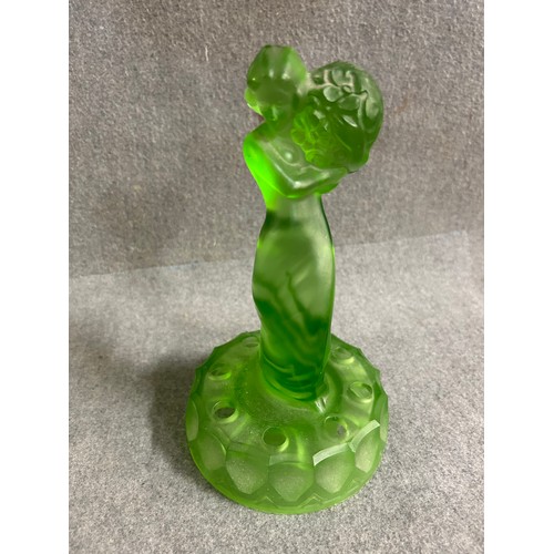 1 - AN ART DECO 1930’s PRESSED GREEN GLASS POSY DISH TOWERING FIGURE OF LADY HOLDING FLOWERS WITH POSIES... 