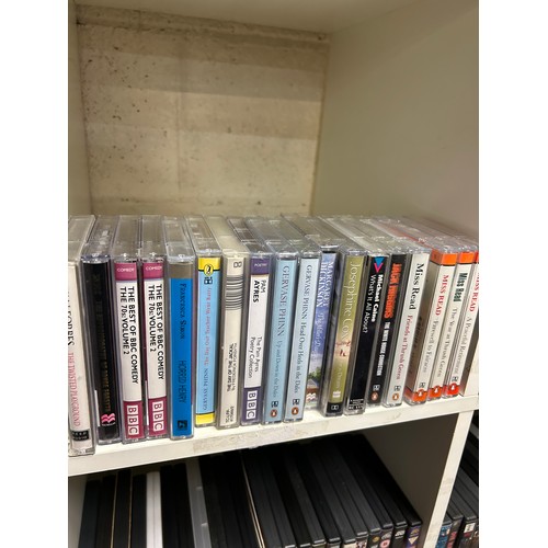 494 - 4 CUBES OF AUDIO CASSETTES TO INCLUDE JIM REEVES, BARBARA STREISAND, TRUMPET AGOGO, THE SPINNERS, FO... 