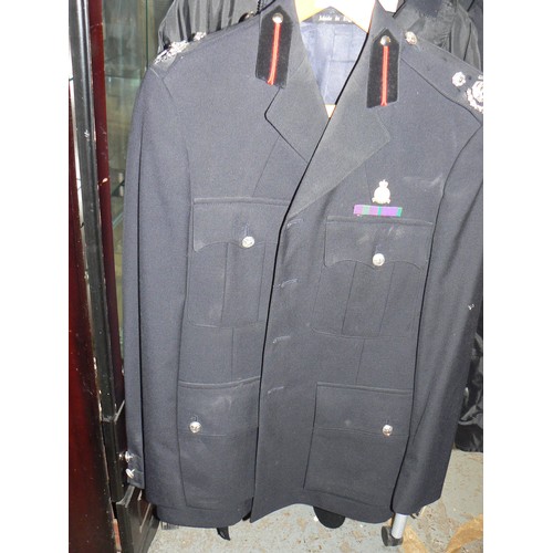 177 - FIRE SERVICE UNIFORM JACKET WITH A RAF A.S.R. & M.C.S.  CLUB BADGE