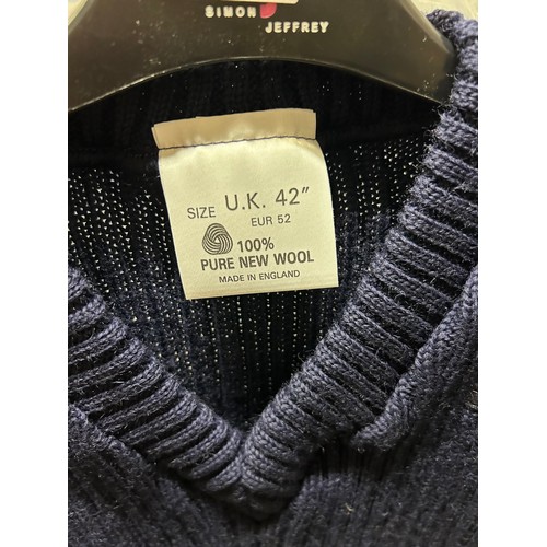 180A - BRAND NEW GENTS MILITARY JUMPER 100% WOOL 42