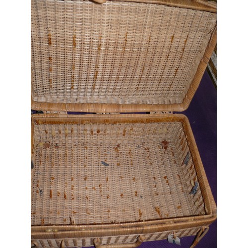 191 - 2 GOOD QUALITY WICKER PICNIC BASKETS