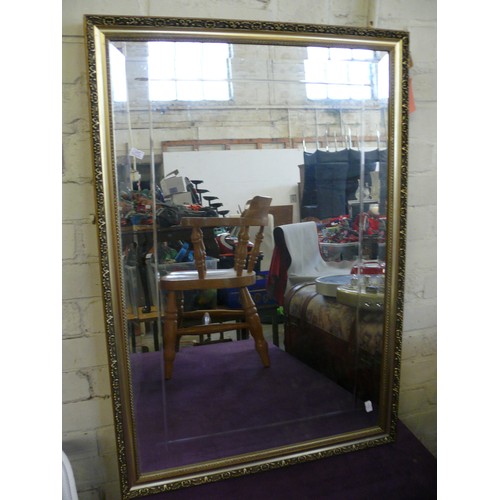 199 - GILT FRAMED WALL MIRROR