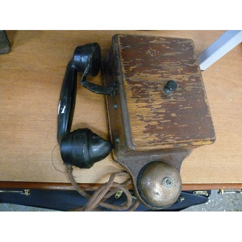 331 - VINTAGE ERICCSON T.E.L. ENGLISH WOODEN CASED L.N.E.R. SIGNAL BOX / TRACK SIDE  RAILWAY TELEPHONE EME... 