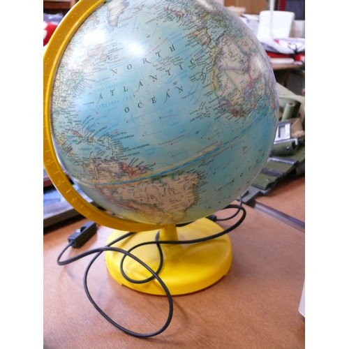 336B - NATIONAL GEOGRAPHIC GLOBE. ELECTRIC.