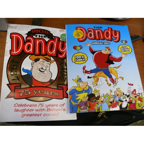 339 - 3 X VINTAGE DANDY ANNUALS, ALSO A SPIDERMAN, AND A FLINTSTONE ANNUAL. AND SOME DANDY MAGAZINES.