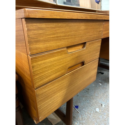 471 - MID CENTURY/RETRO TEAK DRESSING TABLE WITH TRIPLE MIRROR IN BENTWOOD FRAME AND RECESSED HANDLES BY U... 