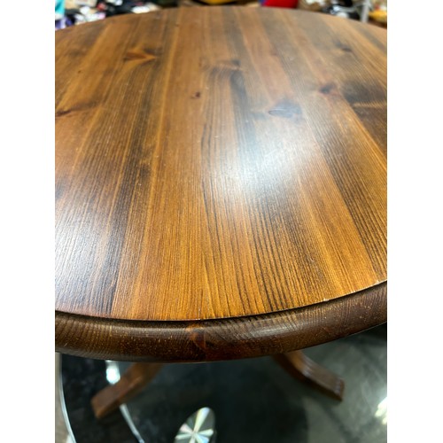 476 - STAINED PINE CIRCULAR SIDE TABLE WITH TURNED COLUMN AND TRIPOD BASE