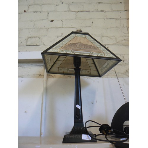 69 - A BEAUTIFUL METAL BASED TABLE LAMP WITH GLASS LAMPSHADE DEPICTING SAWTRY