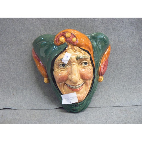 1 - ROYAL DOULTON JESTER WALL POCKET D6111 BY CHARLES NOKE CIRCA 1940