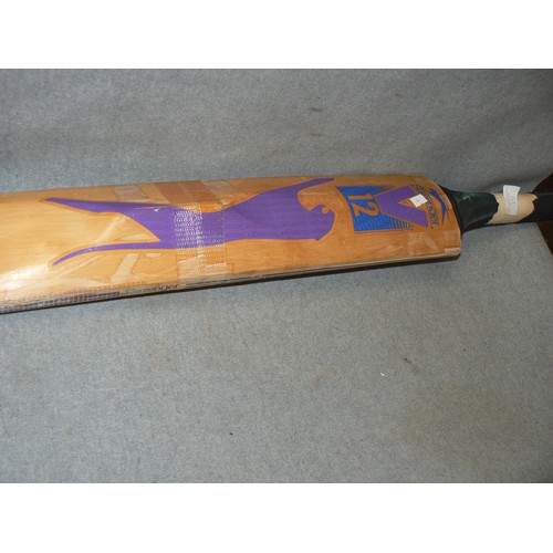 122 - VINTAGE SLAZENGER CRICKET BAT