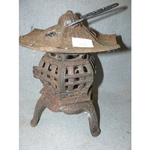 124 - VINTAGE CAST IRON JAPANESE PAGODA LANTERN