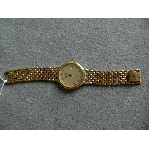 11 - A GOLD PLATED GENTS  SEKONDA QUARTZ WATCH