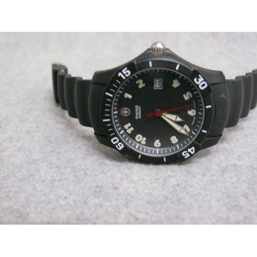 16A - A SWISS ARMY BRAND DIVERS WATCH TO 166 FEET WITH DATE