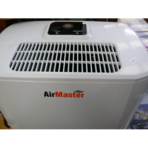 251 - AIR-MASTER DEHUMIDIFIER. DH12L