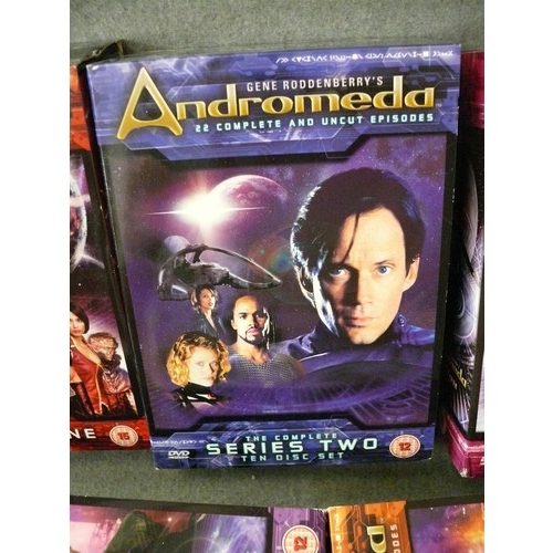 256 - ANDROMEDA BY GENE RODDENBERRY. 5 X BOX SETS, SERIES 1-5.