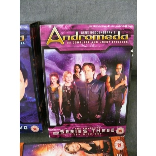 256 - ANDROMEDA BY GENE RODDENBERRY. 5 X BOX SETS, SERIES 1-5.