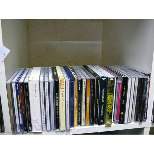 264 - 4 X CUBES OF MIXED GENRE MUSIC CD'S. [100+]