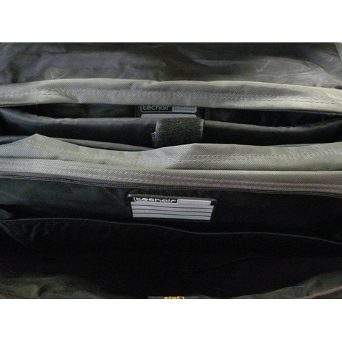 288 - TECHAIR AIRBAG DOUBLE LAPTOP BAG WITH SHOULDER STRAP. GREY & BLACK VGC