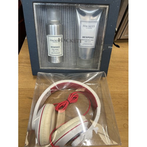 456 - BODY SPRAY AND BODY WASH BY HACKETT LONDON AND HEADPHONES BY INTEMPO - BOTH ITEMS BOXED