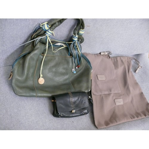 367 - RADLEY LEATHER HANDBAG IN SAGE GREEN WITH PROTECTIVE OUTER BAG AND A RADLEY BLACK LEATHER PURSE WITH... 