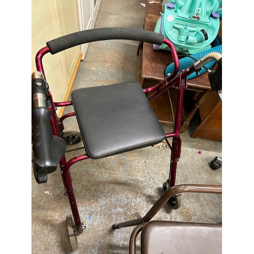 442 - MOBILITY WALKER WITH SEAT - GOOD WIDTH - HANDLES 19