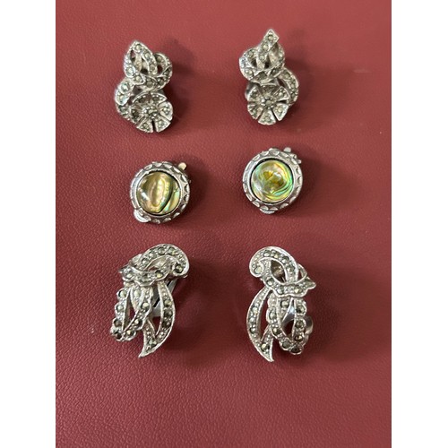 35 - A COLLECTION OF VINTAGE EARRINGS TWO PAIRS OF MARCASITE AND A PAIR WITH ABALONE SHELL IN LOVELY OLD ... 