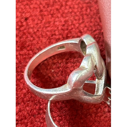 40 - 2 SOLID SILVER RINGS 1 WITH DOUBLE HEARTS SIZE M THE OTHER ENCRUSTED WITH CRYSTAL CUT STONES SIZE P