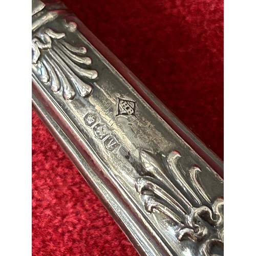 31 - A SILVER HANDLED CAKE KNIFE  SHEFFIELD 1938