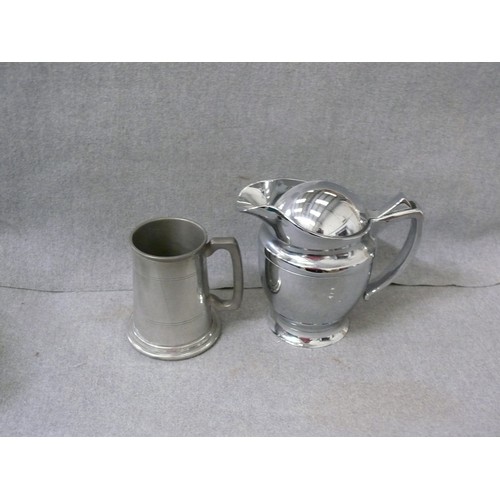 287 - ENGLISH PEWTER TANKARD WITH ETCHED GLASS 'DARTBOARD' BASE. ALSO AN INSULATED LIDDED JUG.