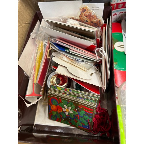 457 - BOX OF CHRISTMAS WRAPPING PAPER, CAKE CANDLES, TABLE CONFETTI, XMAS GIFT TAGS ETC