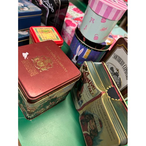 469 - SELECTION OF VINTAGE ADVERTISING TINS AND BOXES