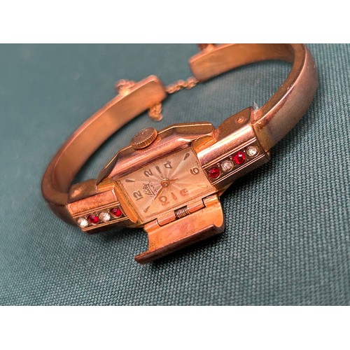 70 - A good quality Art Deco ladies wrist watch -  heavy gold filled (10 microns) set with clear and red ... 