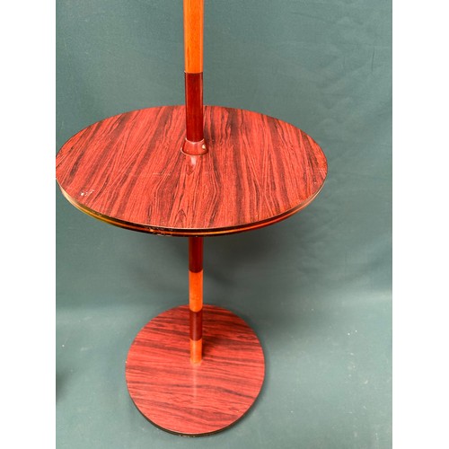 500 - A circa 1960's retro turned wood standard lamp with lazy Susan type circular drinks table dividing t... 