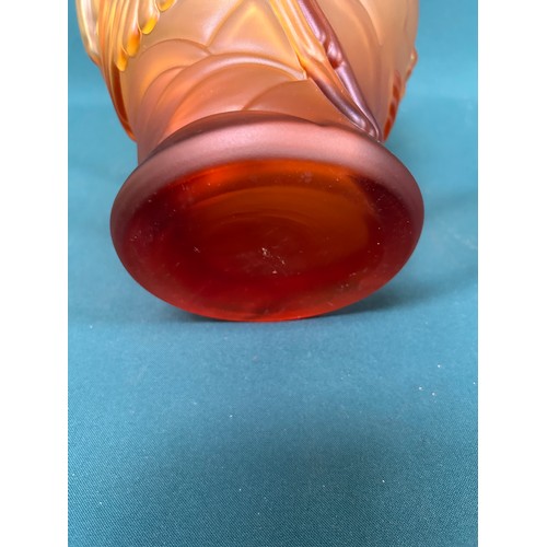 6 - A French Art Deco amber glass vase moulded with birds in flight - probably by Souchon Neuvesel - Ver... 