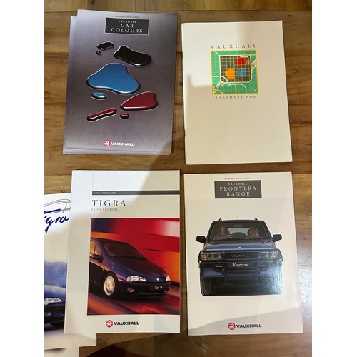 398 - Automobilia Ephemera / Car Brochures: Vauxhall, including Viva GT (1970), Viva Estate (1970), Model ... 