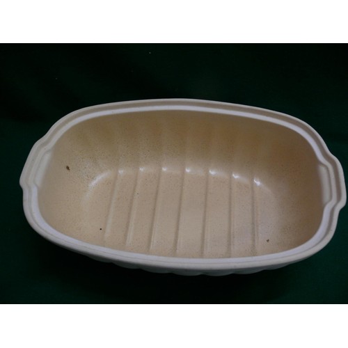 66 - SCHEURICH-KERAMIKW WEST GERMAN TERRACOTTA OVEN DISH WITH LID