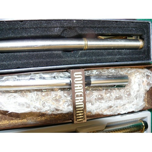 73 - A CASE OF 3 PARKER PENS ,A CASED PARKER PEN, A CASED WATERMAM PEN AND CASED PENTEL PEN PLUS A BOXED ... 