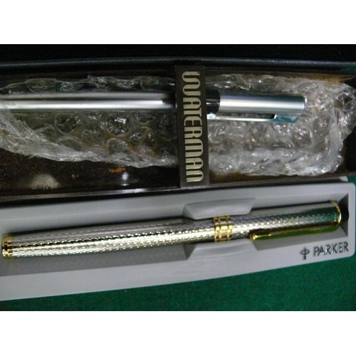 73 - A CASE OF 3 PARKER PENS ,A CASED PARKER PEN, A CASED WATERMAM PEN AND CASED PENTEL PEN PLUS A BOXED ... 