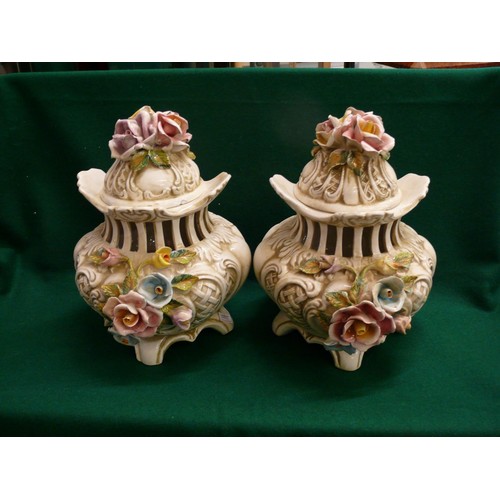 75 - A PAIR OF CAPODIMONTE PORCELAIN LIDDED VASE. DOES HAVE SMALL CHIPS TO THE LIDS BUT IN OVERALL GOOD C... 