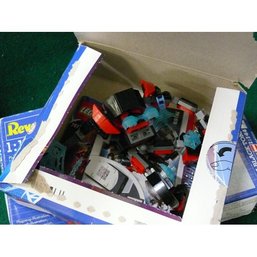 149 - SELECTION OF MARVEL AND STAR WARS LEGO SETS UNCHECKED PLUS AN AEROPLANE MODEL AND A LEGO BATMAN BLAN... 