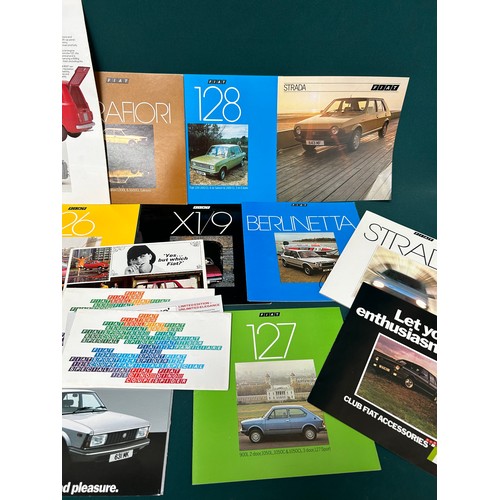 371 - Automobilia Ephemera / Car Brochures: Fiat: including 128 (1979), Strada (1981), Supermirafiori (197... 