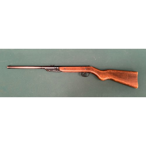 104 - A Classic Diana Model 16 air rifle - post war, made in England -butt end stamped 