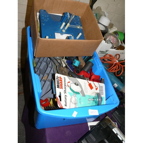 180C - LARGE BOX OF VARIOUS TOOLS