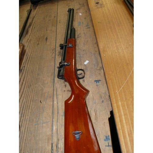 198 - A VERY RARE The Triarrow B45-3 Repeater AIR RIFLE 22 The manufacturer would have been one of the meg... 