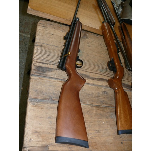 184 - SMK CO2 QB78 AIR RIFLE THIS 22  version of the sturdily constructed compact CO2 powered air rifle wi... 