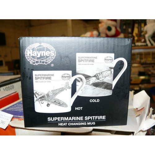 392 - COLLECTION OF AEROPLANE MUGS TO INCLUDE A NEW HAYNES SPITFIRE COLOUR CHANGING MUG AND A RAF LANCASTE... 