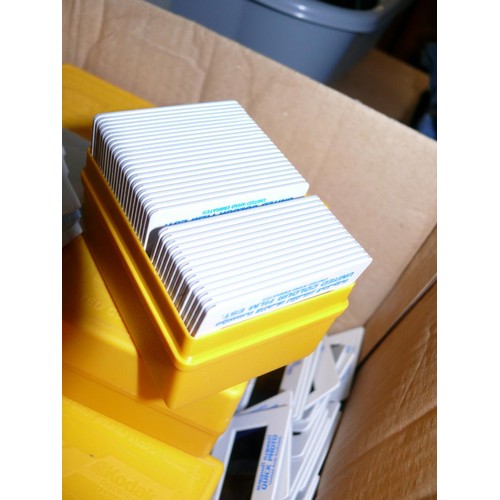 400 - BOX OF VARIOUS SLIDES