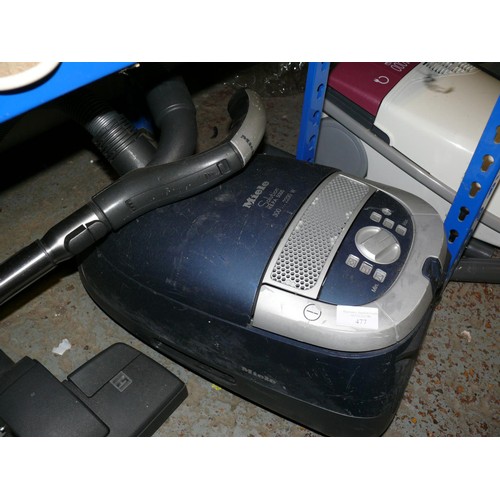 477 - MIELE SOLUTION H.E.P.A. 5000 VACUUM CLEANER