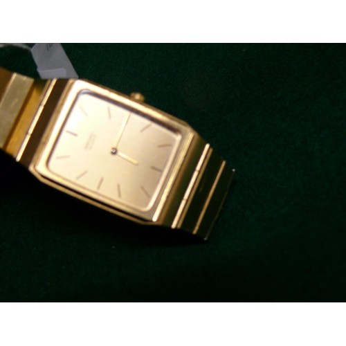 13 - VINTAGE SEIKO QUARTZ GENTS GOLD FINISH WATCH